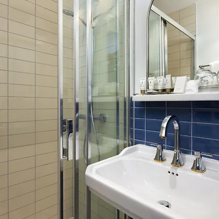 מלון Romantic & 4*