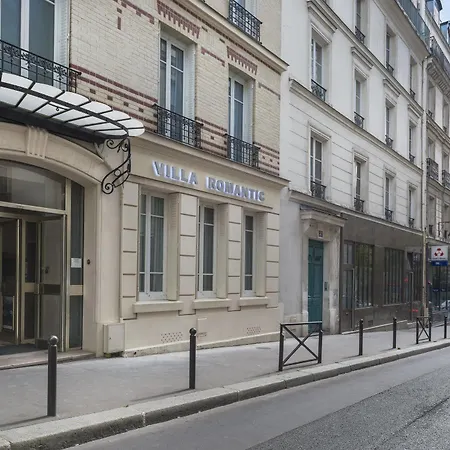 Romantic & מלון 4*